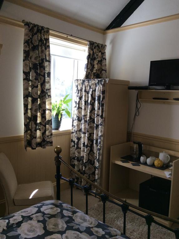 The Coach House Bed and Breakfast Dawlish Esterno foto